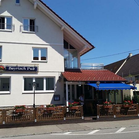 Apartments Zum Bayrisch Pub Weißenhorn Zewnętrze zdjęcie